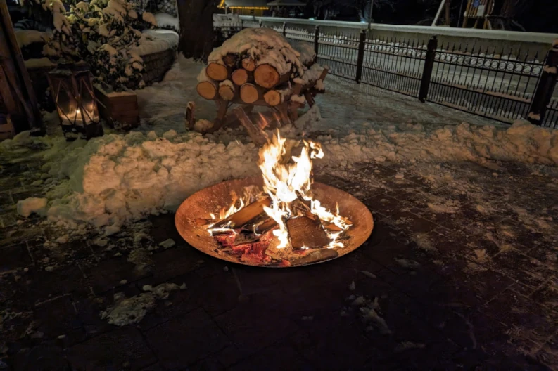 Feuerschale bei der Nikolausfeier 2023